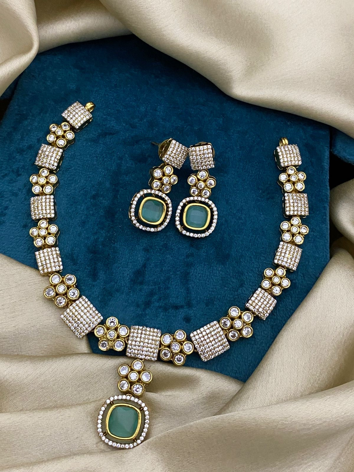 Royal Ruby Stone Necklace Set with Earrings
