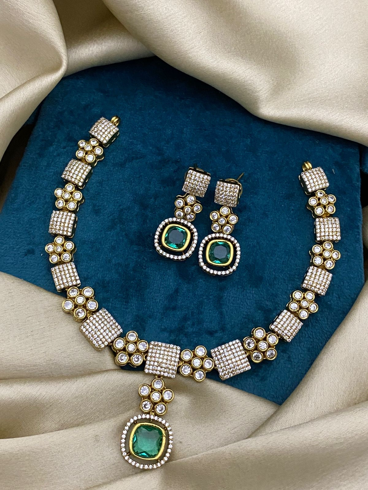 Royal Ruby Stone Necklace Set with Earrings