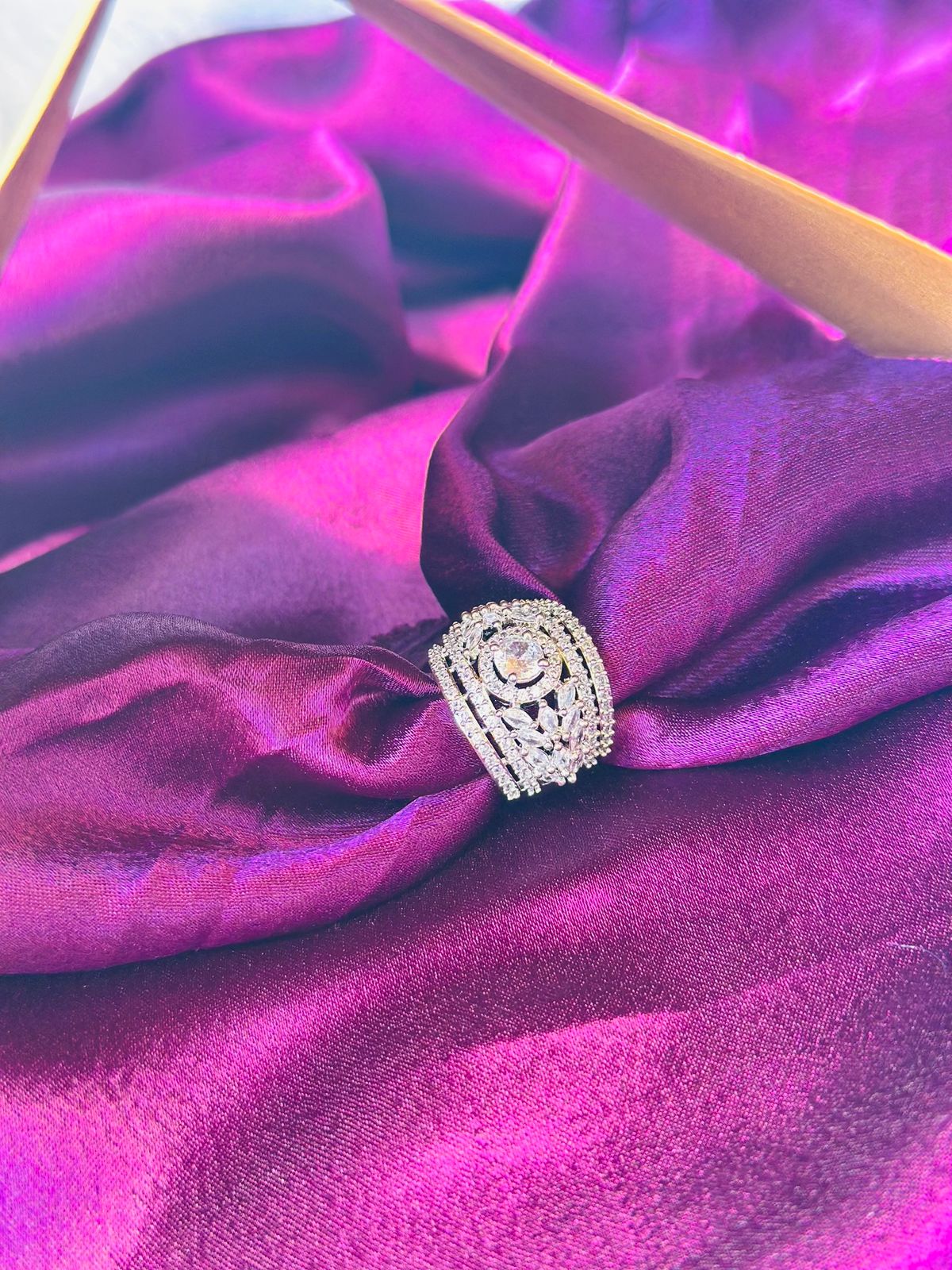 Luxury Silver Plated Crystal Cocktail Ring