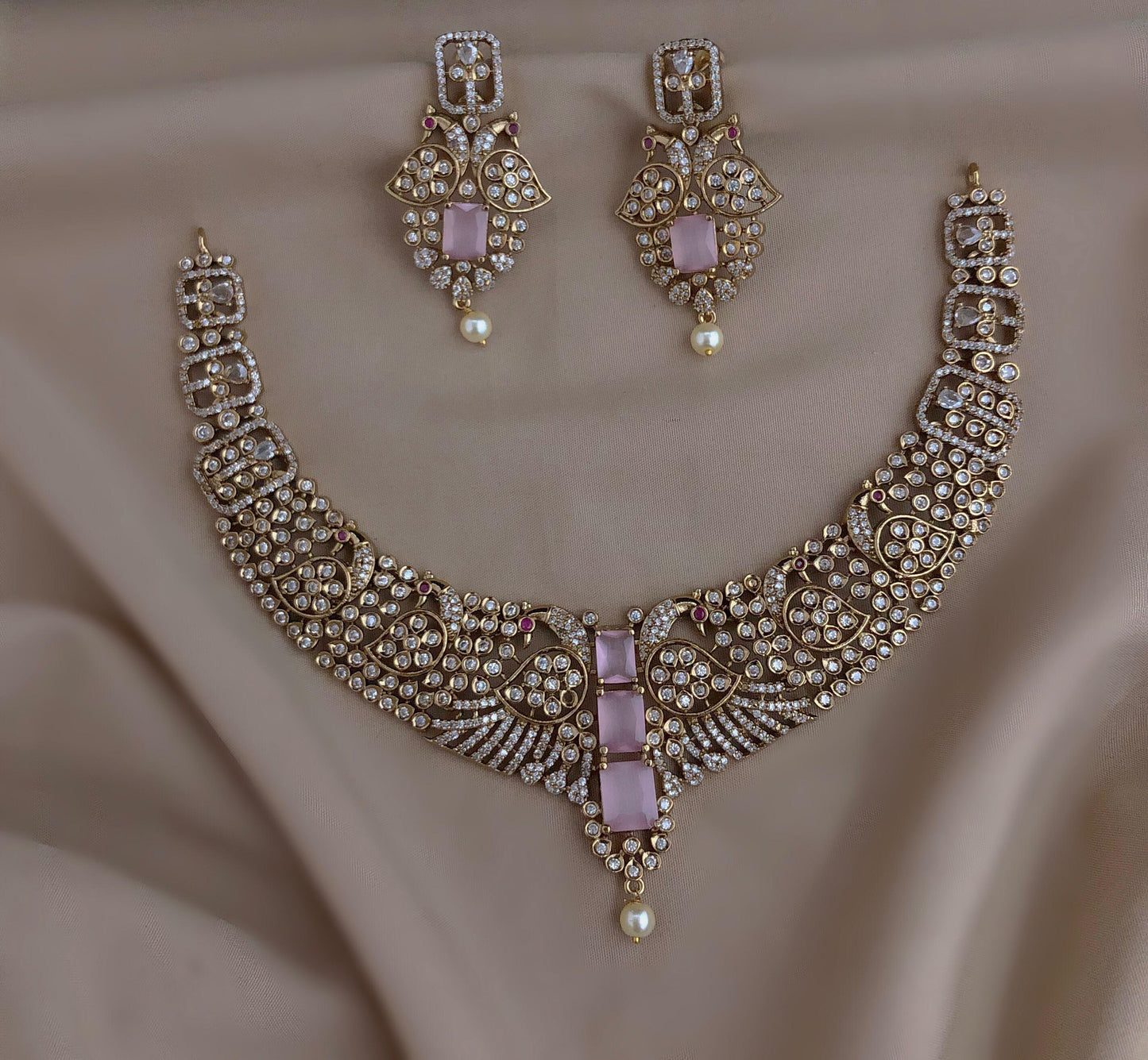 Royal Emerald Kundan Bridal Necklace Set