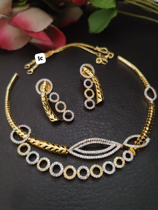 Sparkle Loop Gold-Plated Necklace Set